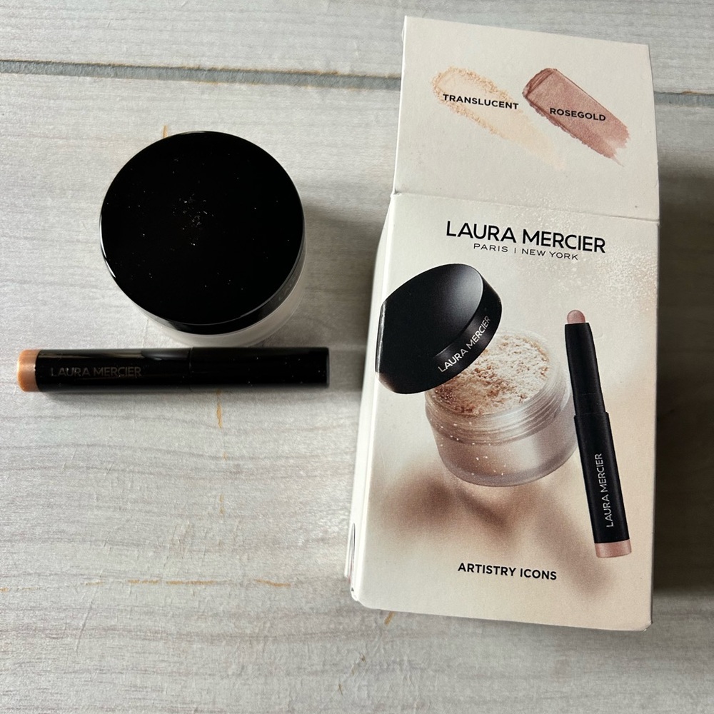 NWT Laura Mercier Translucent Powder and Rose Gold Stick Eye Shadow Set